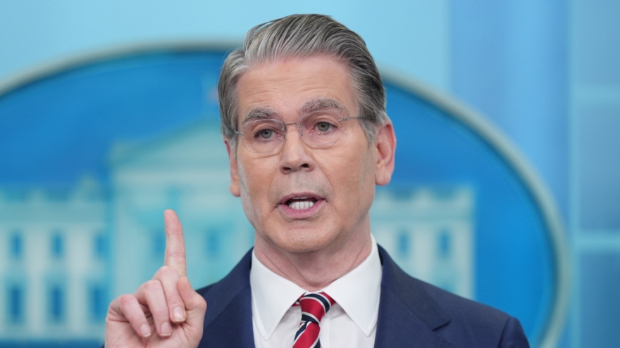 Mỹ công bố thêm các lệnh trừng phạt nhằm vào dầu mỏ Iran